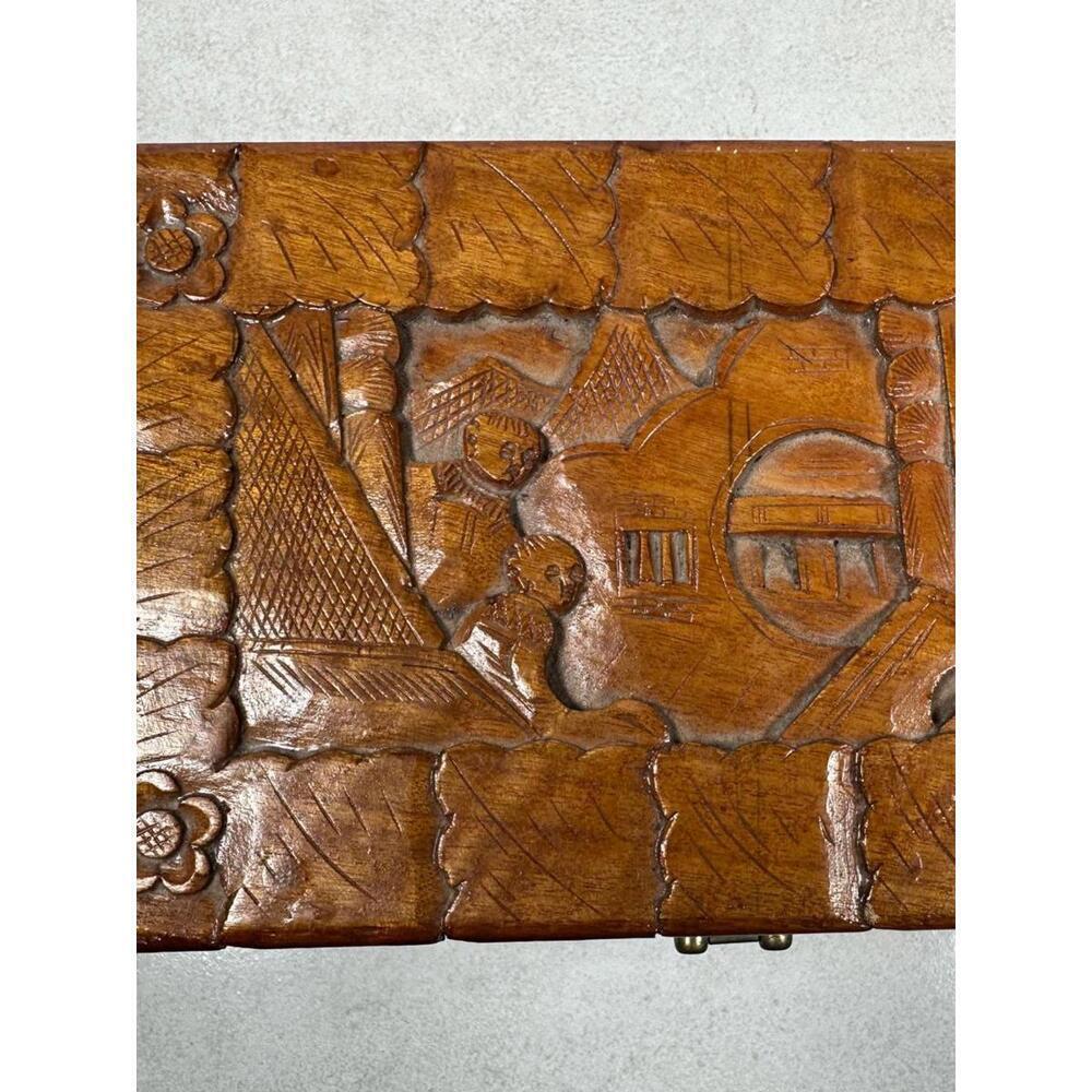 VTG Handcarved Chinese Wooden Jewelry Trinket Box Brass Pin Latch Scene Art - Picture 2 of 7